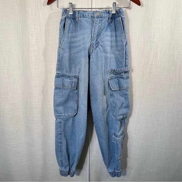 Forever 21 Cargo Jogger Denim Jean Size XS - Picture 1 of 10